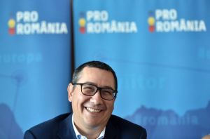 Victor Ponta (Sursa foto: Twitter)